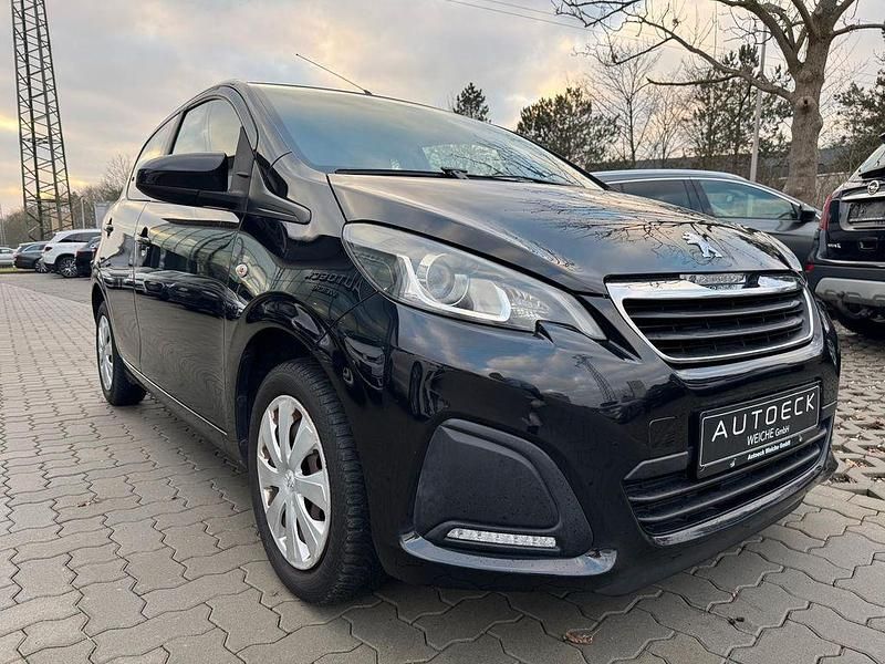 Gebraucht Peugeot 108 Active 69 PS (50 kW) 2015 Schwarz Kleinwagen