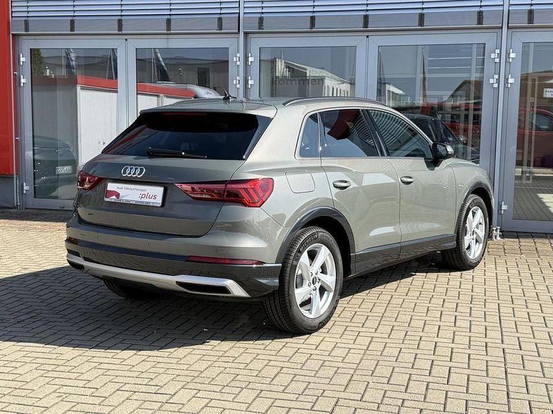 Gebraucht Audi Q3 Advanced Plus 150 PS (110 kW) 2025 Grau metallic SUV