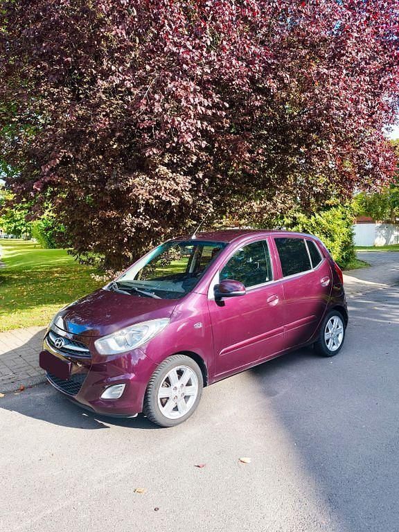 Violet Gebraucht 2012 Hyundai i10 Style Kleinwagen | 3.700 € (Fairer Preis) - Bild 1/4