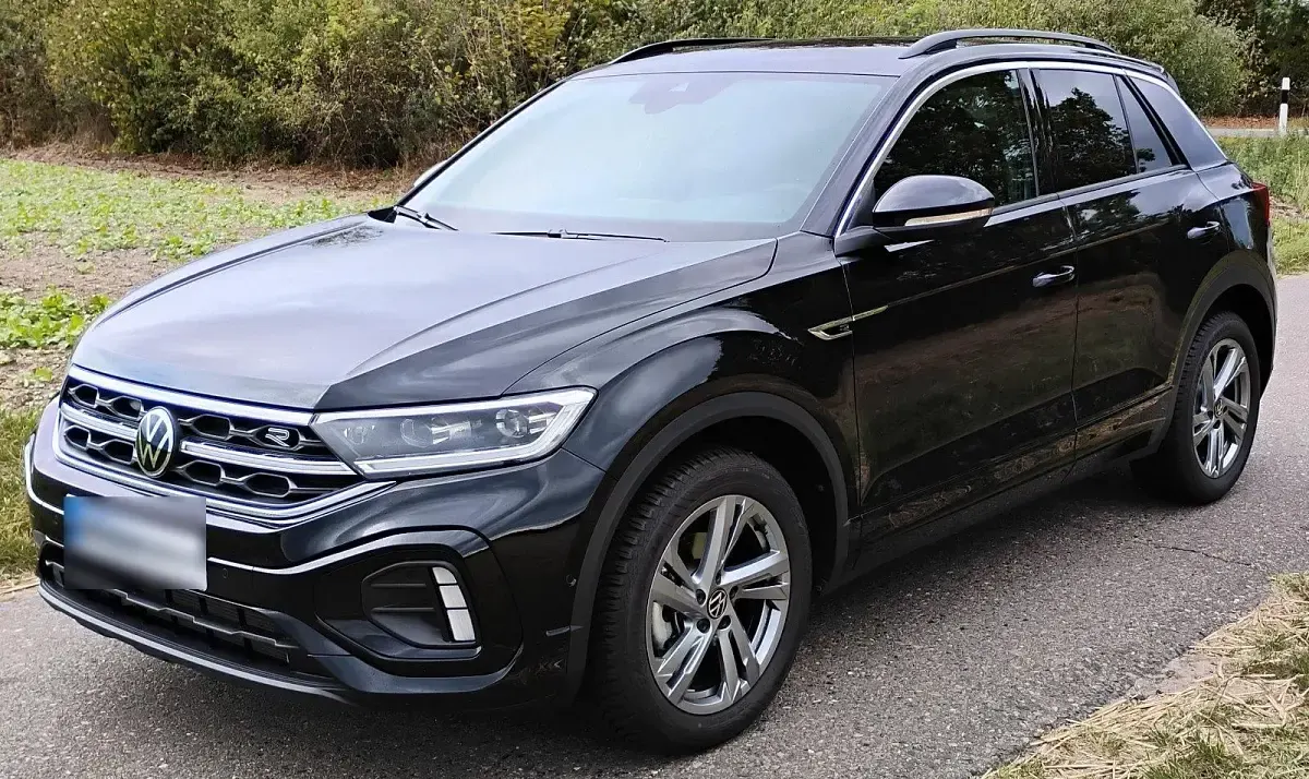 Gebraucht VW T-Roc R-line 150 PS (110 kW) 2025 Schwarz SUV