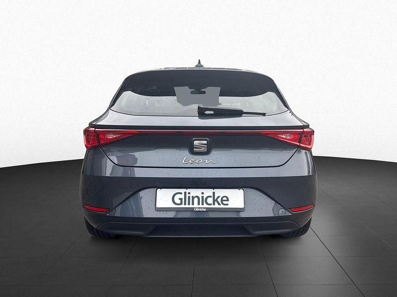 Neu Seat Leon 116 PS (85 kW) 2026 Grau Limousine