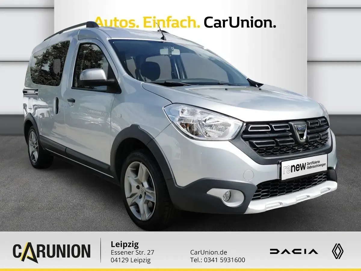 Gebraucht Dacia Dokker Stepway 131 PS (96 kW) 2021 Highlandgrau (grau) Van / Kleinbus