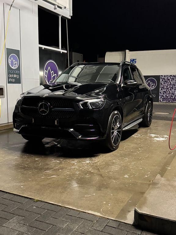 Schwarz Gebraucht 2022 Mercedes GLE400 AMG line SUV | 68.000 € (Superpreis) - Bild 1/4