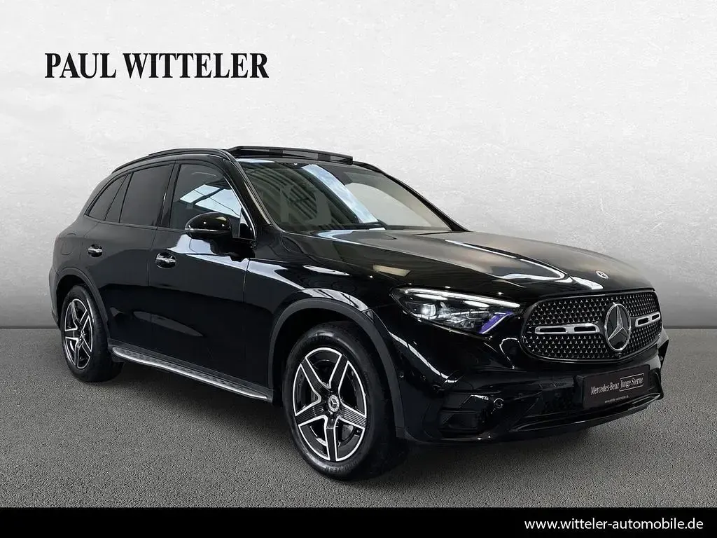 Gebraucht Mercedes GLC220 AMG 197 PS (144 kW) 2023 Obsidianschwarz SUV