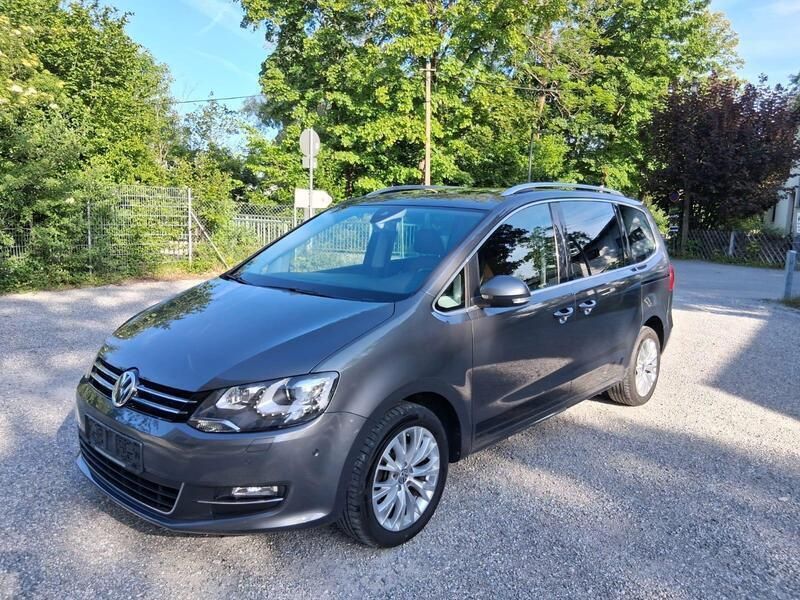Grau Gebraucht 2012 VW Sharan Van / Kleinbus | 11.399 € (Fairer Preis) - Bild 1/4