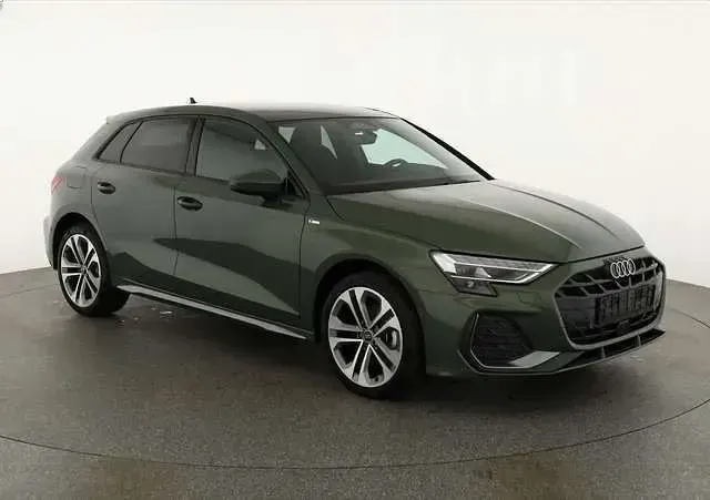Neu Audi A3 S-Line 150 PS (110 kW) 2026 Grau metallic