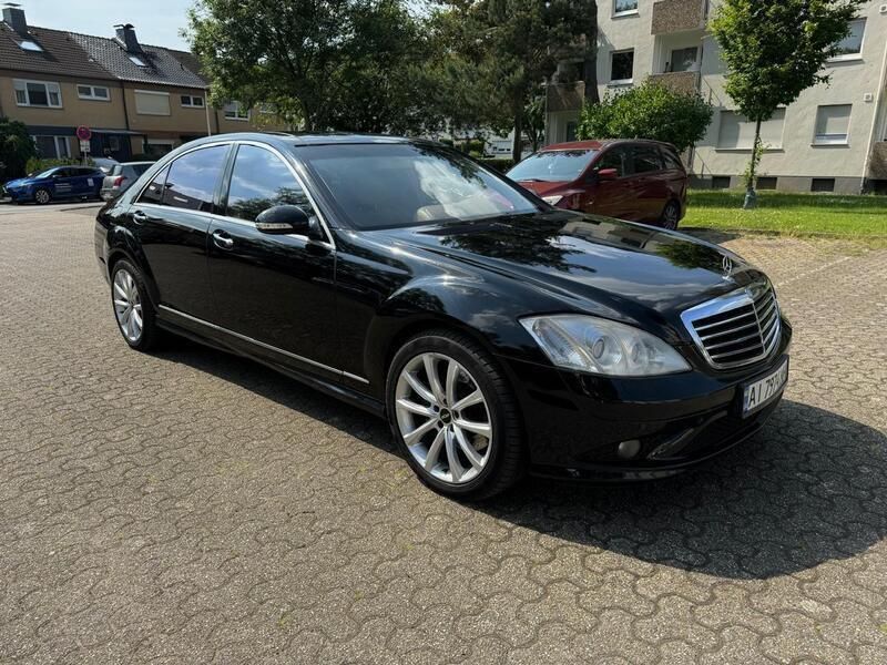 Schwarz Gebraucht 2007 Mercedes S550 AMG Limousine | 9.500 € - Bild 1/4