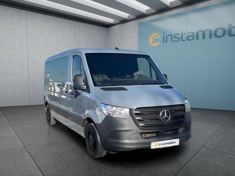 Gebraucht Mercedes Sprinter 114 PS (83 kW) 2023 Blau Van