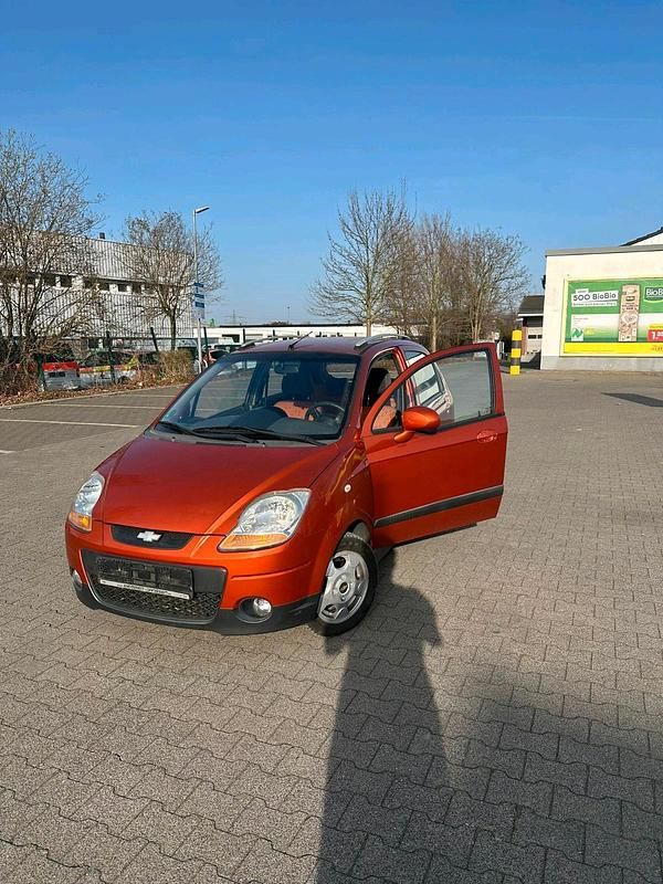 Gebraucht Chevrolet Matiz 52 PS (38 kW) 2009 Orange Kleinwagen