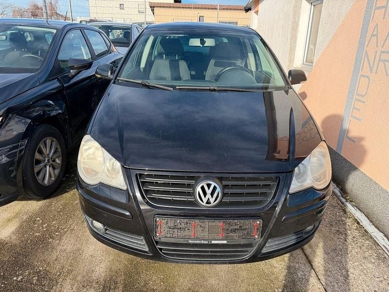 Schwarz Gebraucht 2009 VW Polo United Limousine | 1.900 € (Guter Preis) - Bild 1/4