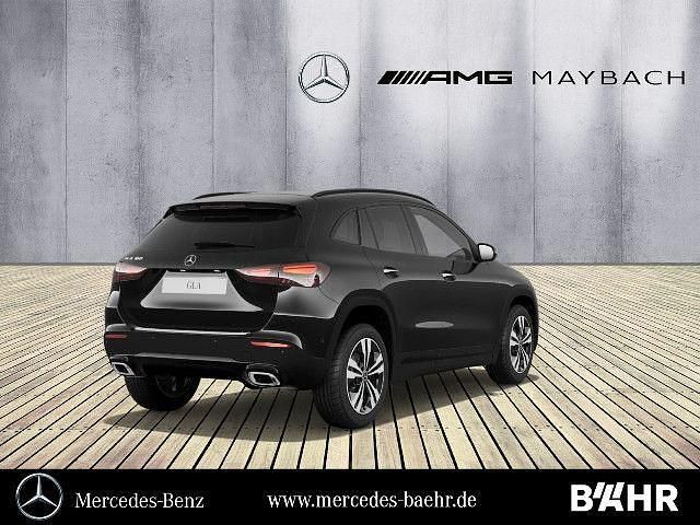 Gebraucht 2025 Mercedes GLA180 Progressive SUV | 38.450 € (Teuer) - Bild 1/4