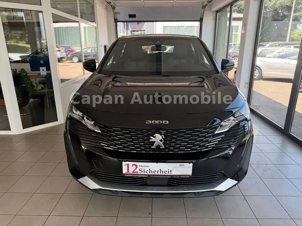 Gebraucht Peugeot 3008 Allure 131 PS (96 kW) 2024 Noir perla nera SUV