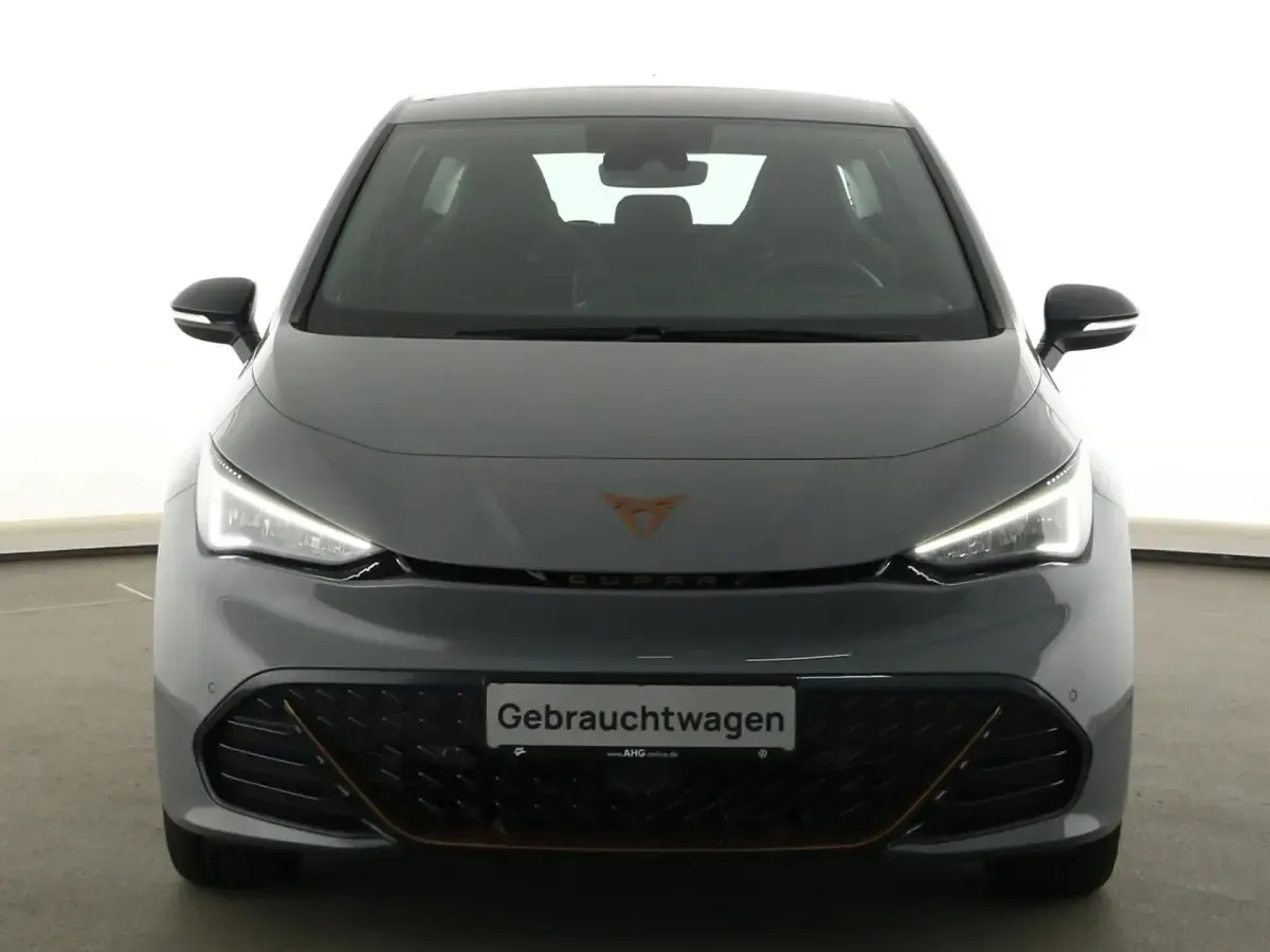 Second-hand Cupra Born 150 kW (205 CP) 2023 Gri Hatchback