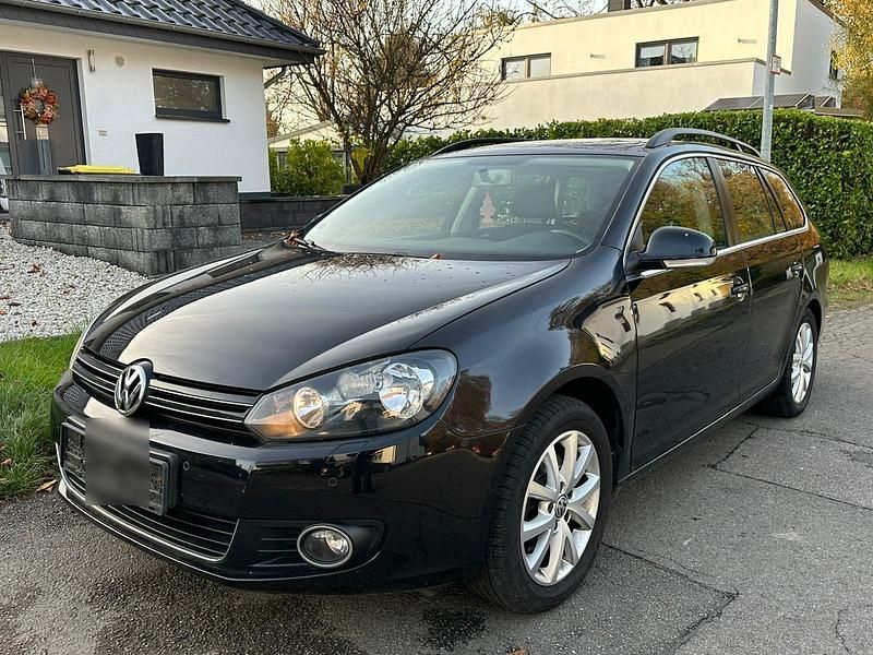Schwarz Gebraucht 2010 VW Golf VI Limousine | 3.800 € (Guter Preis) - Bild 1/4