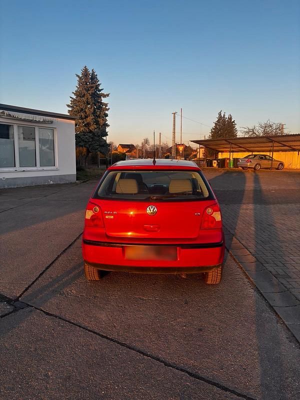 Gebraucht VW Polo 63 PS (46 kW) 2001 Rot Kleinwagen