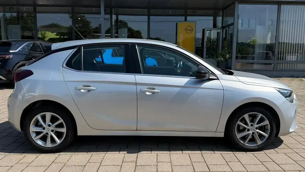 Gebraucht Opel Corsa Elegance 102 PS (75 kW) 2022 Silber Kleinwagen