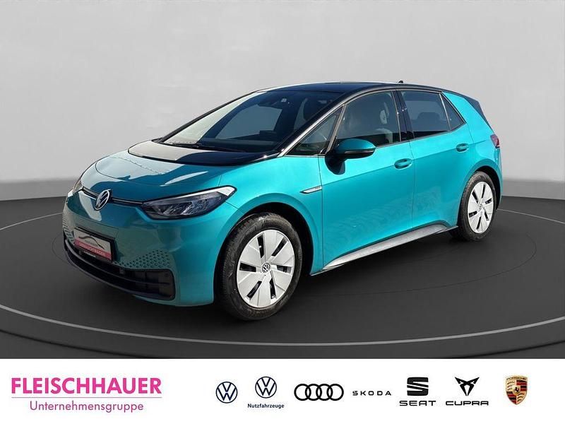 Gruen Gebraucht 2021 VW ID.3 Life Kleinwagen | 18.990 € (Guter Preis) - Bild 1/4