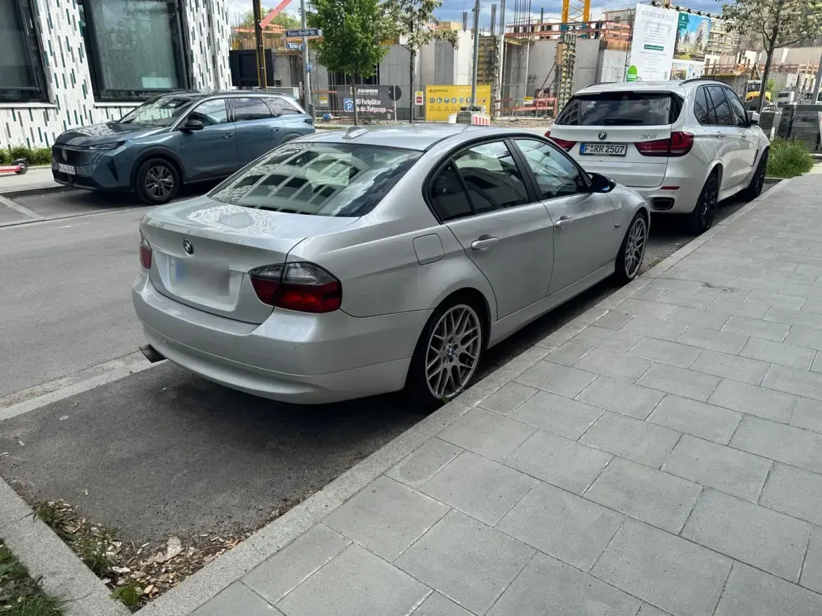 Gebraucht BMW 320 M Performance 150 PS (110 kW) 2005 Silber Limousine