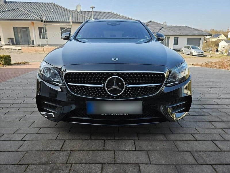 Gebraucht Mercedes E43 AMG AMG 401 PS (294 kW) 2018 Schwarz Limousine