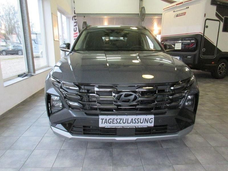 Neu Hyundai Tucson 215 PS (158 kW) 2025 Grau SUV