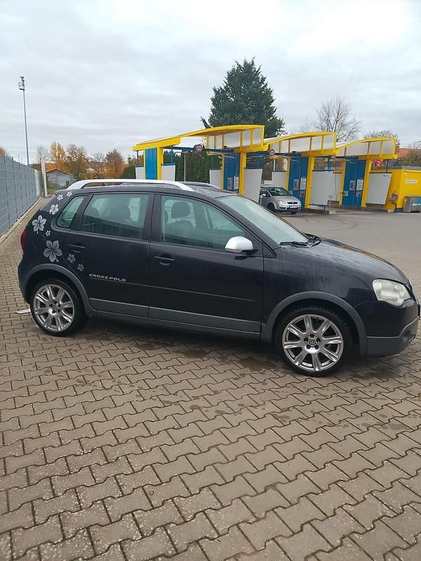Gebraucht VW Polo Cross 69 PS (50 kW) 2006 Schwarz Kleinwagen