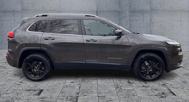 Grau Gebraucht 2018 Jeep Cherokee SUV | 17.000 € (Superpreis) - Bild 1/4