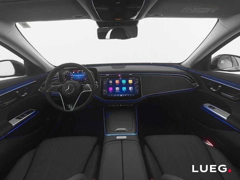 Gebraucht Mercedes E220 Avantgarde 197 PS (144 kW) 2025 Schwarz Limousine