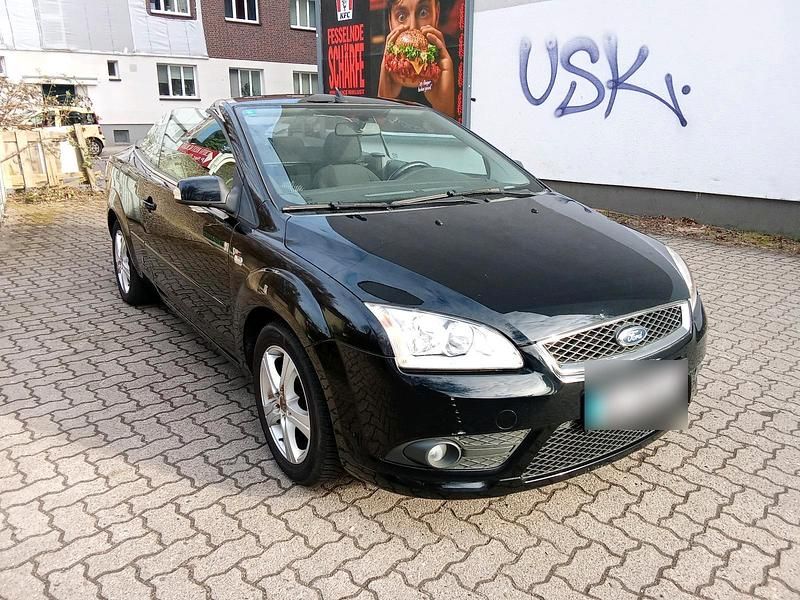 Gebraucht Ford Focus Cabriolet 101 PS (74 kW) 2008 Schwarz Cabrio