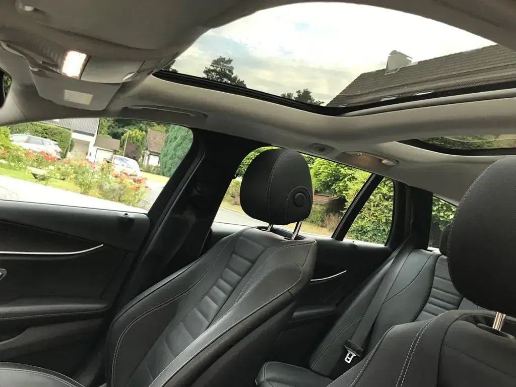 Gebraucht Mercedes E450 367 PS (269 kW) 2018 Schwarz Limousine