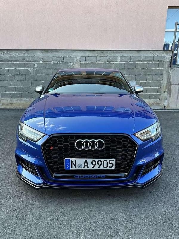 Blau Gebraucht 2017 Audi S3 Ambiente Limousine | 29.850 € (Fairer Preis) - Bild 1/4