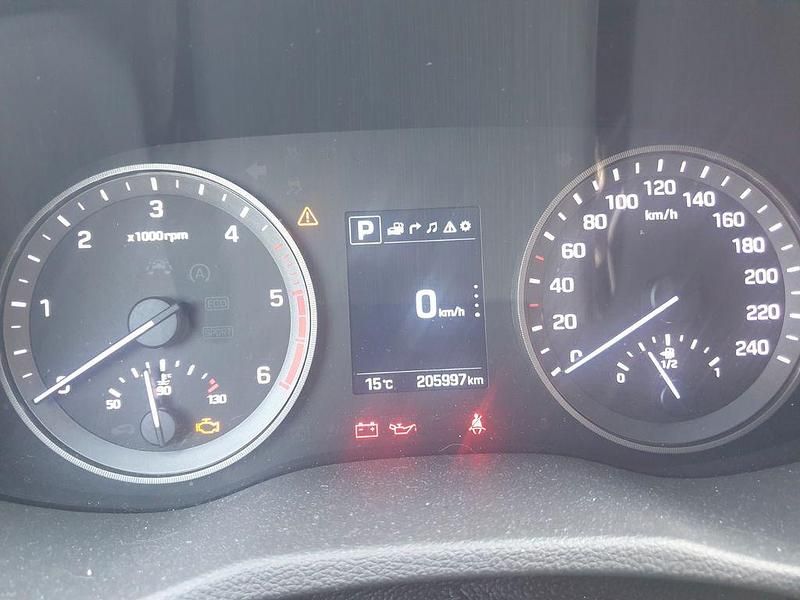 Gebraucht Hyundai Tucson 141 PS (103 kW) 2017 Weiß SUV