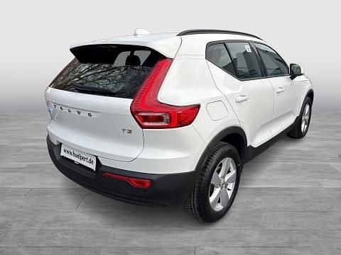 Gebraucht Volvo XC40 156 PS (114 kW) 2018 Weiß SUV