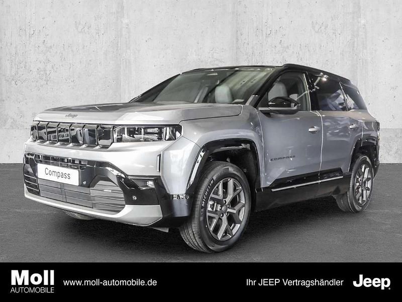 Neu Jeep Compass 145 PS (106 kW) 2026 Yosemite grey mit dach in vulc SUV