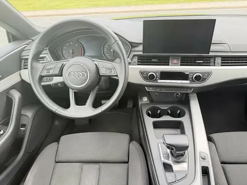 Gebraucht Audi A5 S-Line 204 PS (150 kW) 2021 Mythosschwarz (metallic) Coupé
