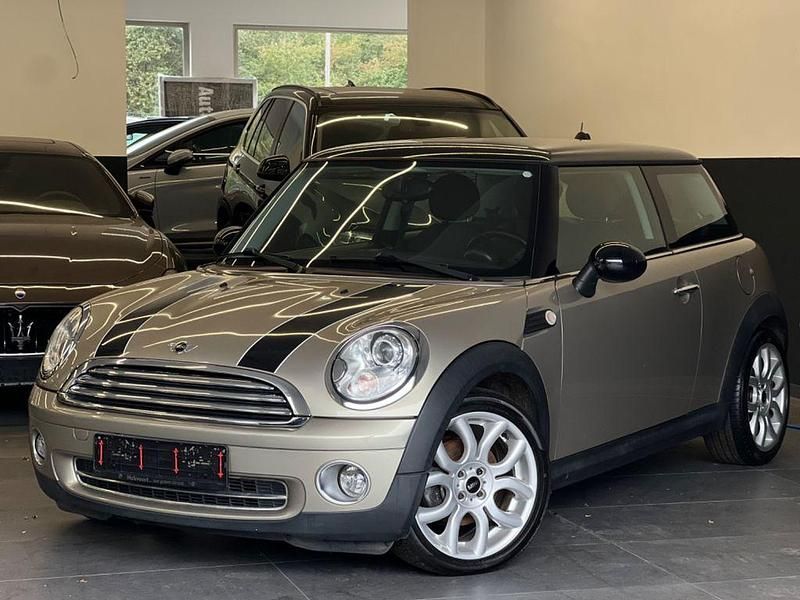 Silber Gebraucht 2009 Mini Cooper Kleinwagen | 5.990 € (Fairer Preis) - Bild 1/4