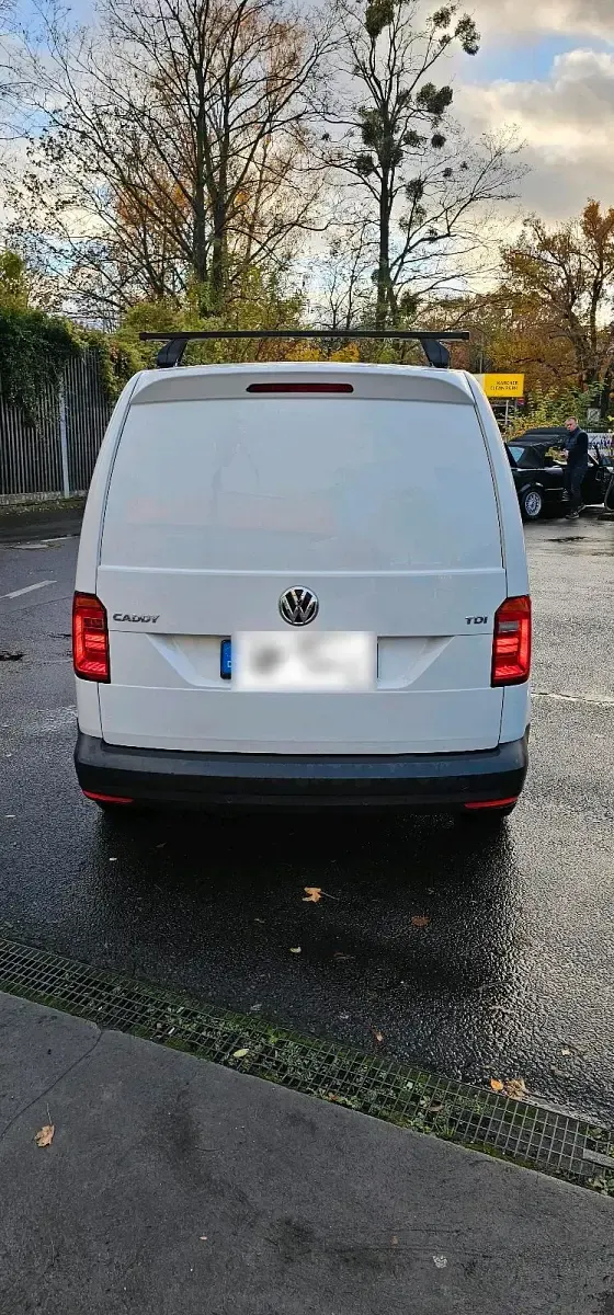 Gebraucht VW Caddy 102 PS (75 kW) 2017 Weiß Van / Kleinbus