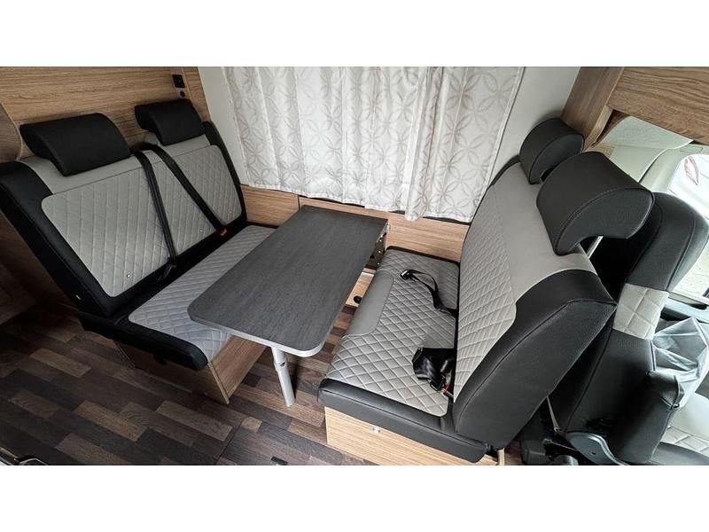 Gebraucht Weinsberg CaraHome 140 PS (102 kW) 2025 Weiss Van