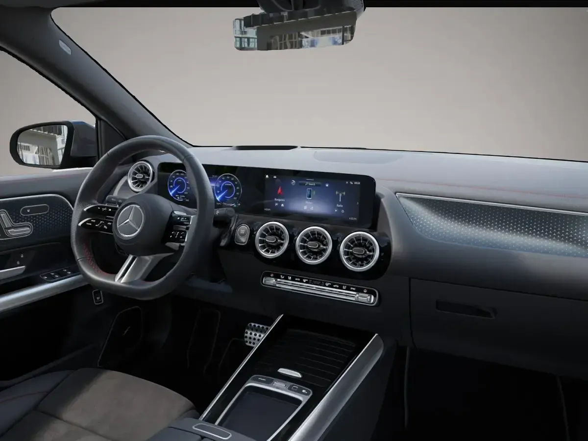Gebraucht Mercedes EQA250 139 kW (190 PS) 2025 Manufacturer SUV