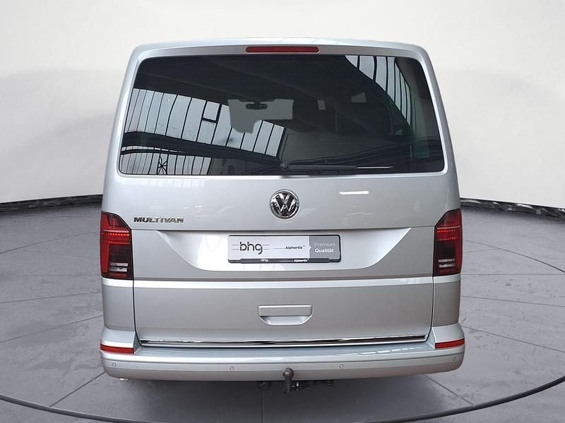 Gebraucht VW Multivan Highline 204 PS (150 kW) 2021 Silber Van