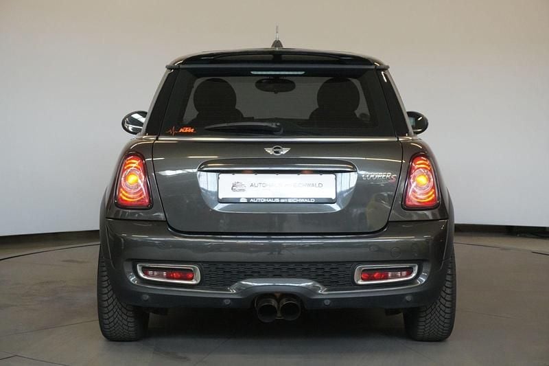 Gebraucht Mini Cooper S Coupé 184 PS (135 kW) 2011 Grau Coupé
