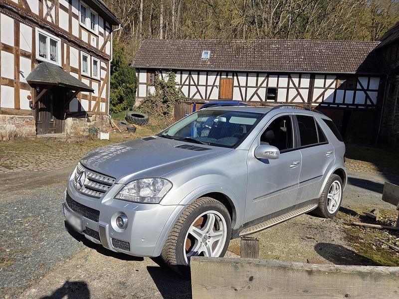 Gebraucht Mercedes ML420 306 PS (225 kW) 2007 Silber SUV