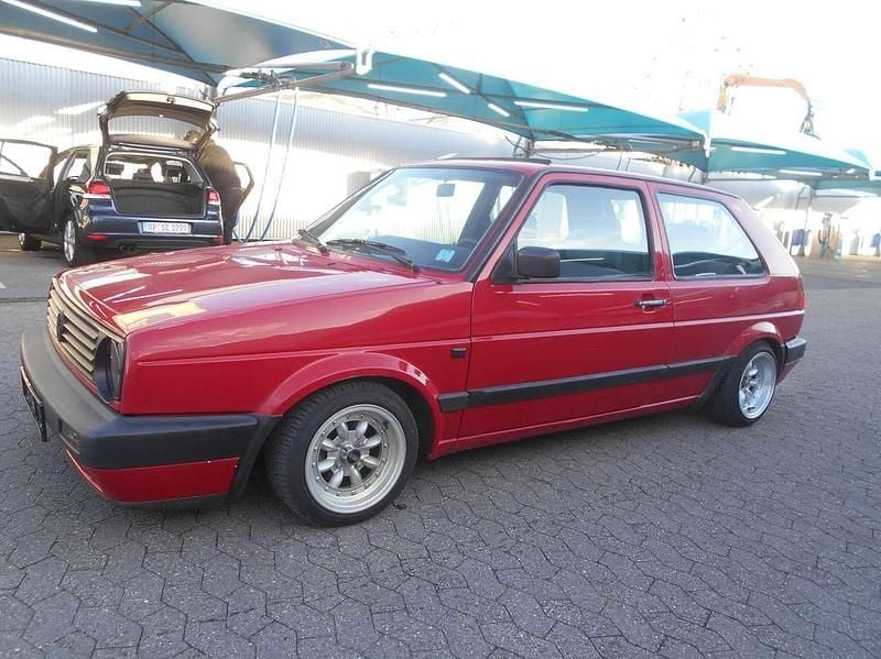 Gebraucht VW Golf II 90 PS (66 kW) 1990 Rot Kleinwagen