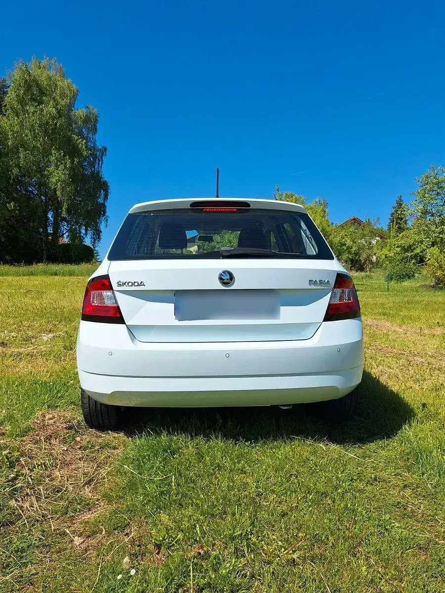 Gebraucht Skoda Fabia Cool Edition 60 PS (44 kW) 2017 Weiß Kleinwagen