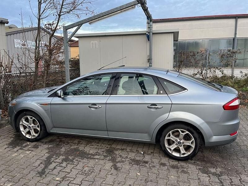 Silber Gebraucht 2008 Ford Mondeo Ghia Limousine | 5.300 € (Fairer Preis) - Bild 1/4