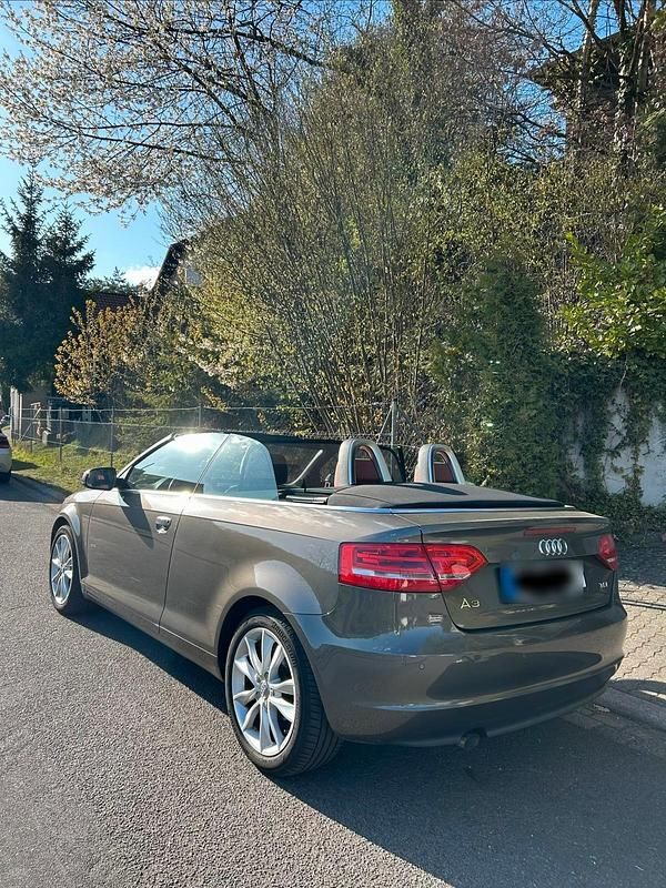 Gebraucht Audi A3 Cabriolet 105 PS (77 kW) 2010 Braun Cabrio