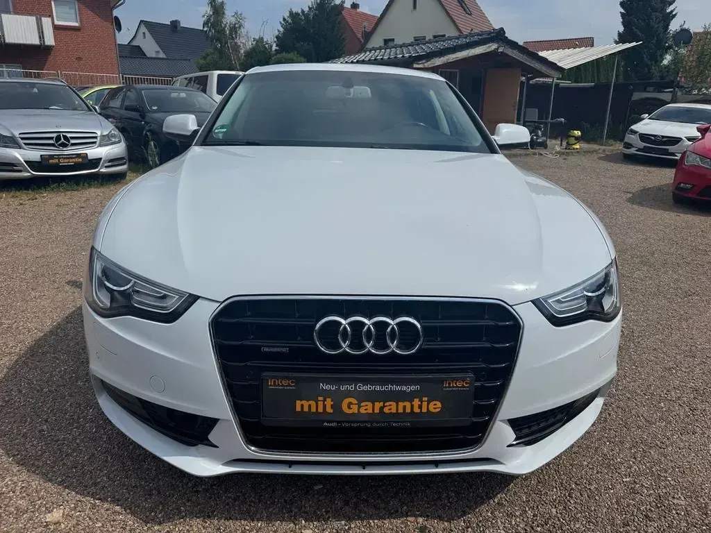 Gebraucht Audi A5 Sportback Sport 218 PS (160 kW) 2016 Weiß Kleinwagen