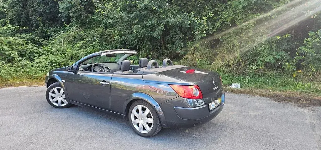 Gebraucht Renault Mégane Cabriolet 111 PS (81 kW) 2008 Schwarz Cabrio