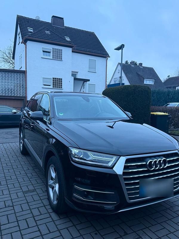 Gebraucht Audi Q7 Comfort 231 PS (169 kW) 2019 Schwarz SUV