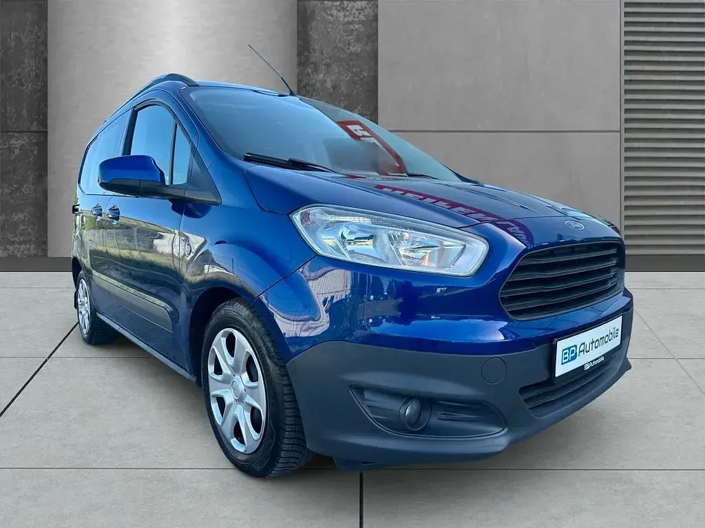 Gebraucht Ford Transit Trend 101 PS (74 kW) 2017 Other Van / Kleinbus