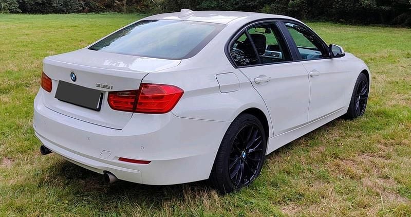 Gebraucht BMW 335 M Performance 306 PS (225 kW) 2012 Weiß Limousine